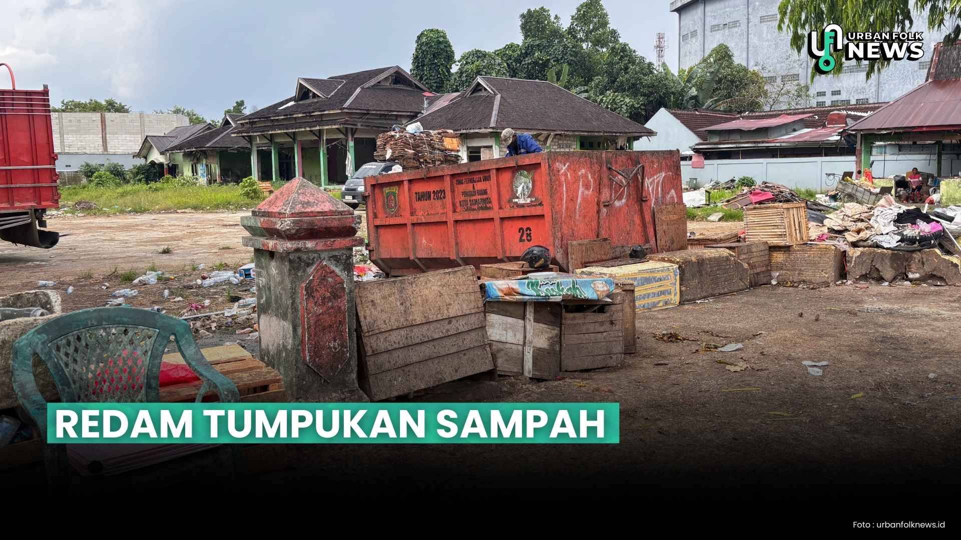 Potret tumpukan sampah di salah satu TPS Samarinda Seberang.